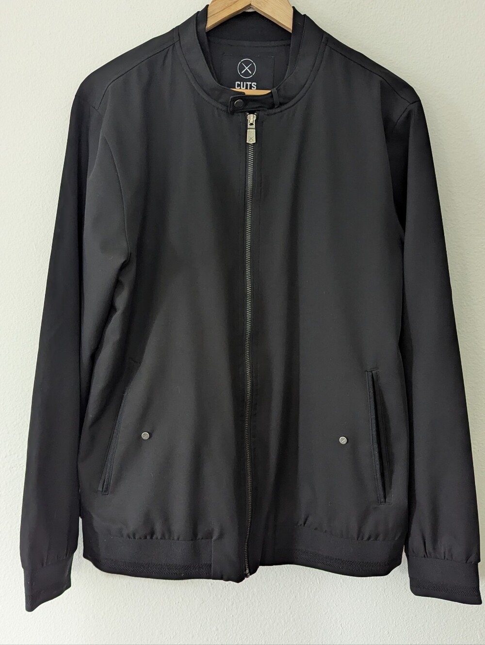 Cuts Clothing Black Men's Bomber Jacket - Zip Front